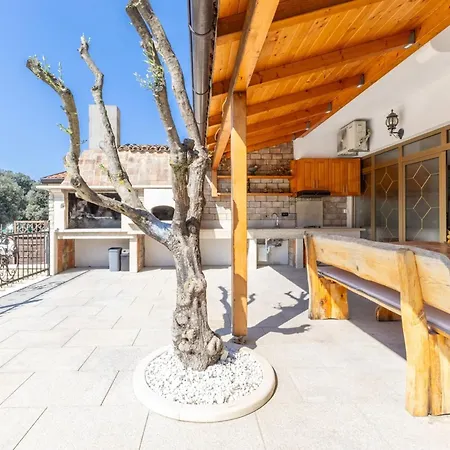 A M - Three Bedroom With Terrace A3